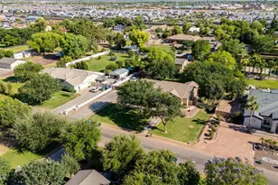 2141 E Melrose St, Gilbert, AZ 85297 - Photo 48
