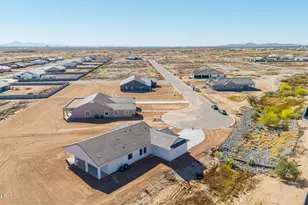 9195 W Limestone Mountain Dr, Casa Grande, AZ 85194 - Photo 12