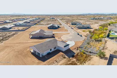 9195 W Limestone Mountain Drive, Casa Grande, AZ 85194 - Photo 10