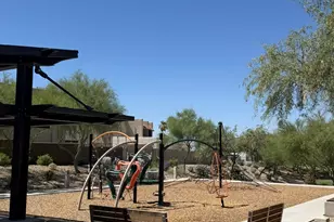 835 E Hopi Trail, Phoenix, AZ 85042 - Photo 24