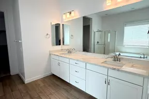 835 E Hopi Trail, Phoenix, AZ 85042 - Photo 16