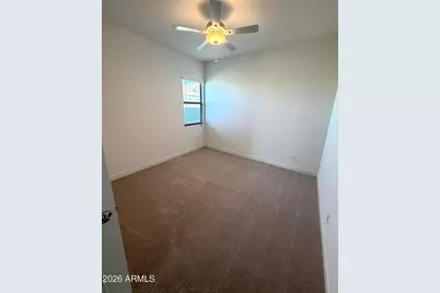 835 E Hopi Trail, Phoenix, AZ 85042 - Photo 10