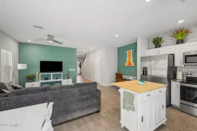 8342 N 22nd Lane N, Phoenix, AZ 85021 - Photo 8