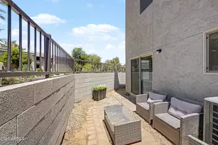 8342 N 22nd Ln N, Phoenix, AZ 85021 - Photo 28