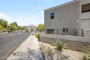 8342 N 22nd Ln N, Phoenix, AZ 85021 - Photo 30