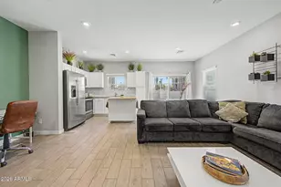 8342 N 22nd Ln N, Phoenix, AZ 85021 - Photo 1