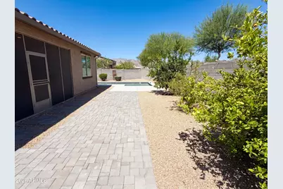 18840 W Mercer Lane, Surprise, AZ 85388 - Photo 36