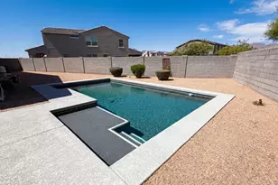 18840 W Mercer Ln, Surprise, AZ 85388 - Photo 6