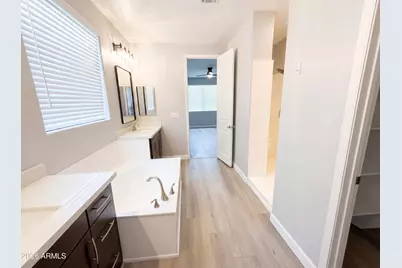 18840 W Mercer Lane, Surprise, AZ 85388 - Photo 24