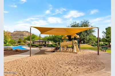 6013 W Park View Lane, Glendale, AZ 85310 - Photo 16