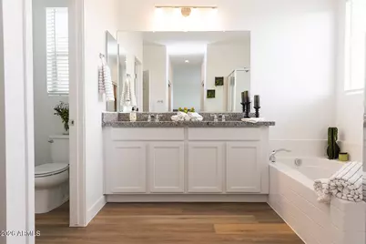 2327 E Levi Drive, Phoenix, AZ 85040 - Photo 10