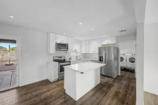 227 N Winthrop Cir, Mesa, AZ 85213 - Photo 8