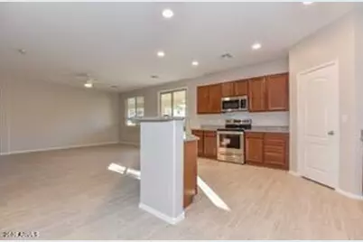 9207 W Bent Tree Drive, Peoria, AZ 85383 - Photo 6