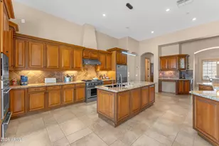 19538 W Pierson St, Litchfield Park, AZ 85340 - Photo 26