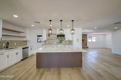 4209 W Townley Avenue, Phoenix, AZ 85051 - Photo 8