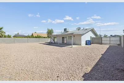 644 W Garnet Avenue, Mesa, AZ 85210 - Photo 18
