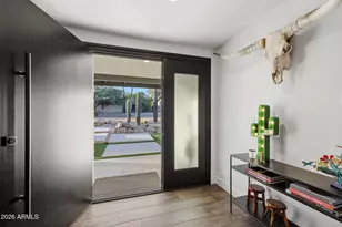 2219 E Palmaire Ave, Phoenix, AZ 85020 - Photo 8