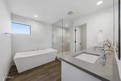 2219 E Palmaire Avenue, Phoenix, AZ 85020 - Photo 18