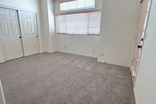 1601 E Glenhaven Dr, Phoenix, AZ 85048 - Photo 16