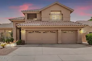 1601 E Glenhaven Dr, Phoenix, AZ 85048 - Photo 1