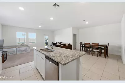 2022 E New Bonnet Lane, San Tan Valley, AZ 85140 - Photo 8