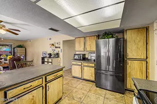 5545 W Sunnyside Dr, Glendale, AZ 85304 - Photo 14