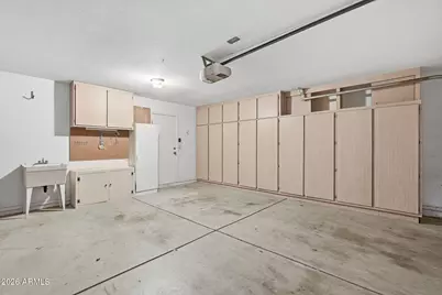 9118 W Taro Lane, Peoria, AZ 85382 - Photo 18