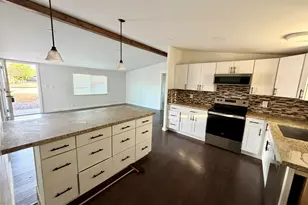 306 N Hawes Rd, Mesa, AZ 85207 - Photo 6
