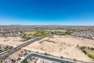 3205 N 302nd Ct, Buckeye, AZ 85396 - Photo 46