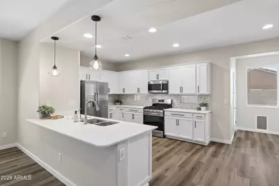 12467 W State Avenue, Glendale, AZ 85305 - Photo 6