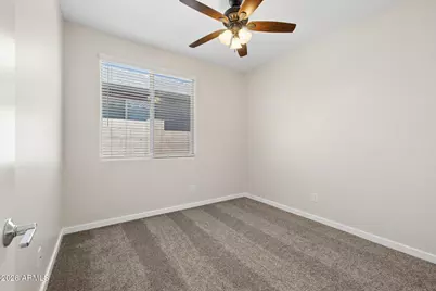 12467 W State Avenue, Glendale, AZ 85305 - Photo 16
