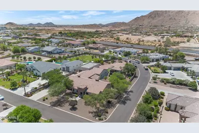 5757 W Sand Court, San Tan Valley, AZ 85144 - Photo 6