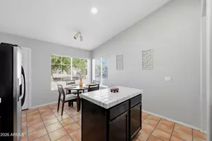 256 S Springs Dr, Chandler, AZ 85225 - Photo 10