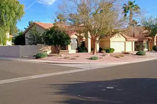 9625 S Forest Ave, Tempe, AZ 85284 - Photo 2