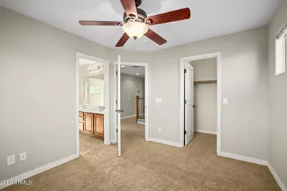 2024 W Bonanza Lane, Phoenix, AZ 85085 - Photo 28