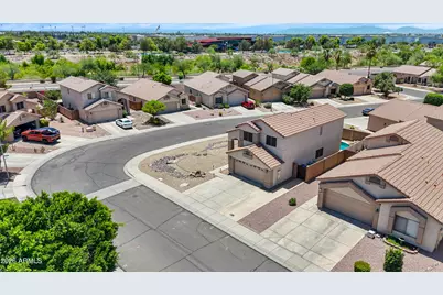 8713 W Lisbon Lane, Peoria, AZ 85381 - Photo 54