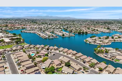 8713 W Lisbon Lane, Peoria, AZ 85381 - Photo 50
