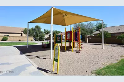 46010 W Windmill Drive, Maricopa, AZ 85139 - Photo 8