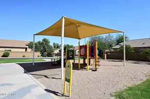 46010 W Windmill Dr, Maricopa, AZ 85139 - Photo 8