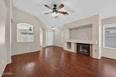 20270 N 82nd Lane N, Peoria, AZ 85382 - Photo 4