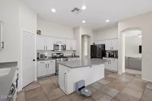 13041 W Estero Ln, Litchfield Park, AZ 85340 - Photo 8