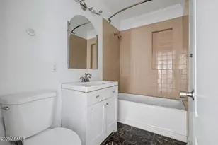 1118 W Lynwood St, Phoenix, AZ 85007 - Photo 30