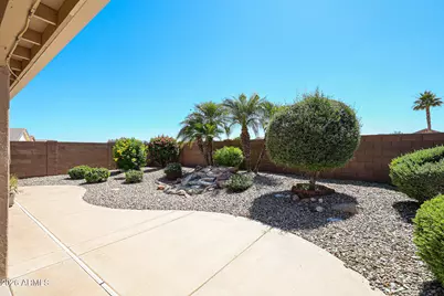 18100 N Coconino Drive, Surprise, AZ 85374 - Photo 4