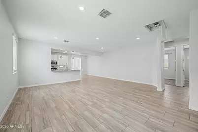 327 W Tamarack Drive, San Tan Valley, AZ 85140 - Photo 6