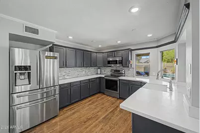 16640 N 54th Street, Scottsdale, AZ 85254 - Photo 10