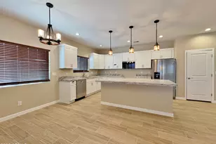 8314 W Plum Hollow Dr, Arizona City, AZ 85123 - Photo 8