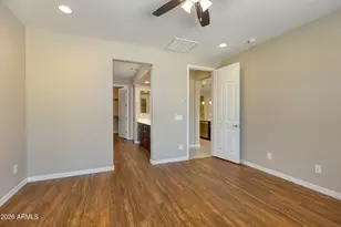 6516 W Madre Del Oro Dr, Phoenix, AZ 85083 - Photo 18