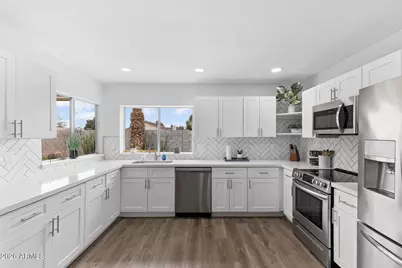 1922 W Cortez Circle, Chandler, AZ 85224 - Photo 8