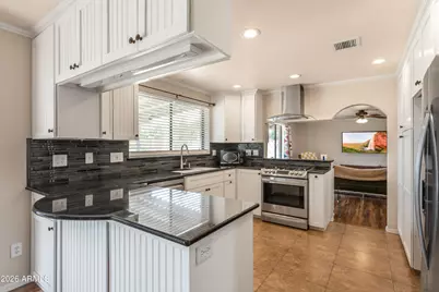 1016 Quail Hollow Drive, Sierra Vista, AZ 85635 - Photo 12