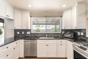 1016 Quail Hollow Dr, Sierra Vista, AZ 85635 - Photo 10